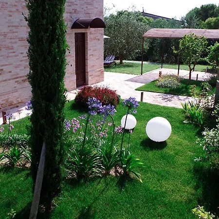 Lägenhet Chiesa Storica Del 1757 Con Vista Mare E Giardino Fermo